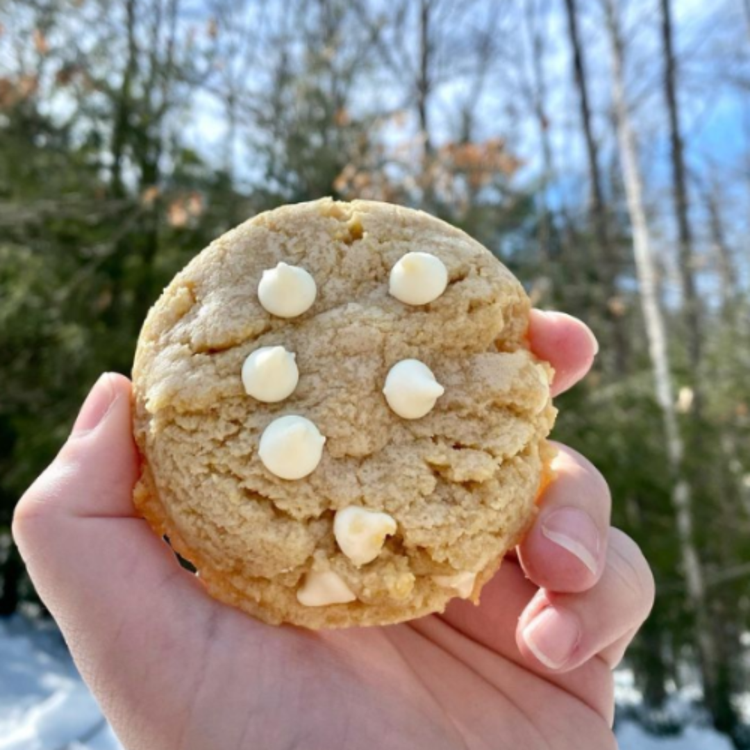 White Chocolate Macadamia Cookie